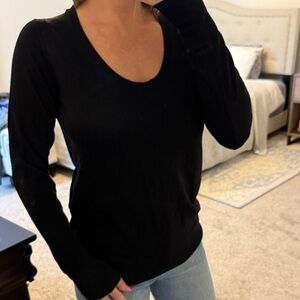 Everlane Black Thin Knit Wool Sweater